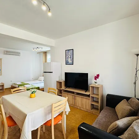 Sunny House 206 One Bedroom Slantschew brjag